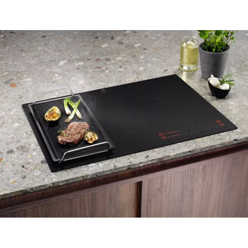 Einbau-Induktionskochfeld Electrolux EIS87453IZ — 77 cm, 4 Zonen (210/210/145/240 mm), Glas-Touch-Bedienelemente, Kindersicherung