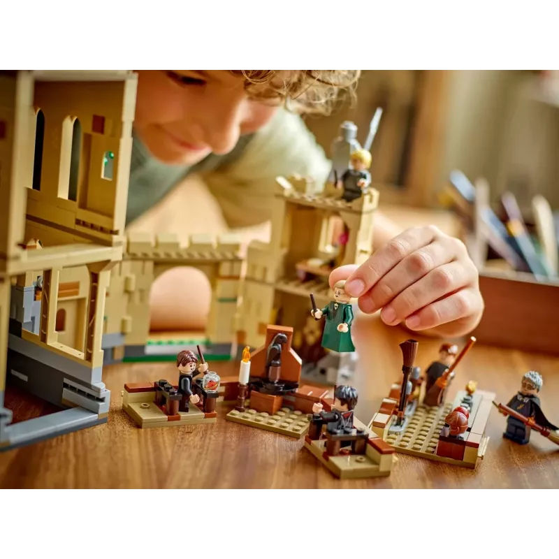 LEGO HARRY POTTER 76447 Hogwarts Castle: Flugunterricht