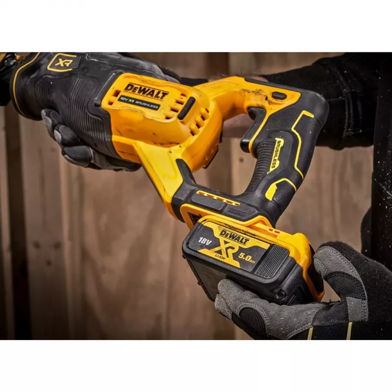 DeWALT DCS382N-XJ Säbelsäge
