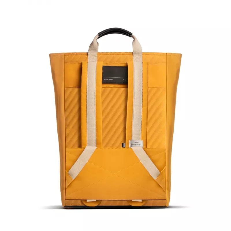 Lässiger Rucksack Native Union W.F.A Backpack Gelb 100% recyceltes PET