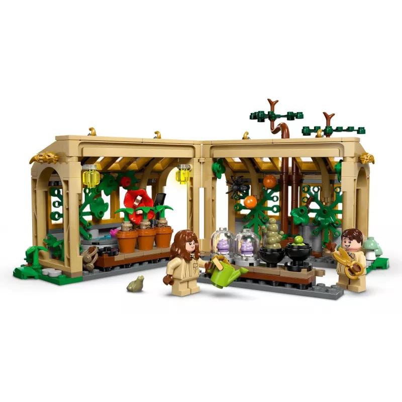 LEGO HARRY POTTER 76445 Schloss Hogwarts – Kräuterkunde-Klassenzimmer