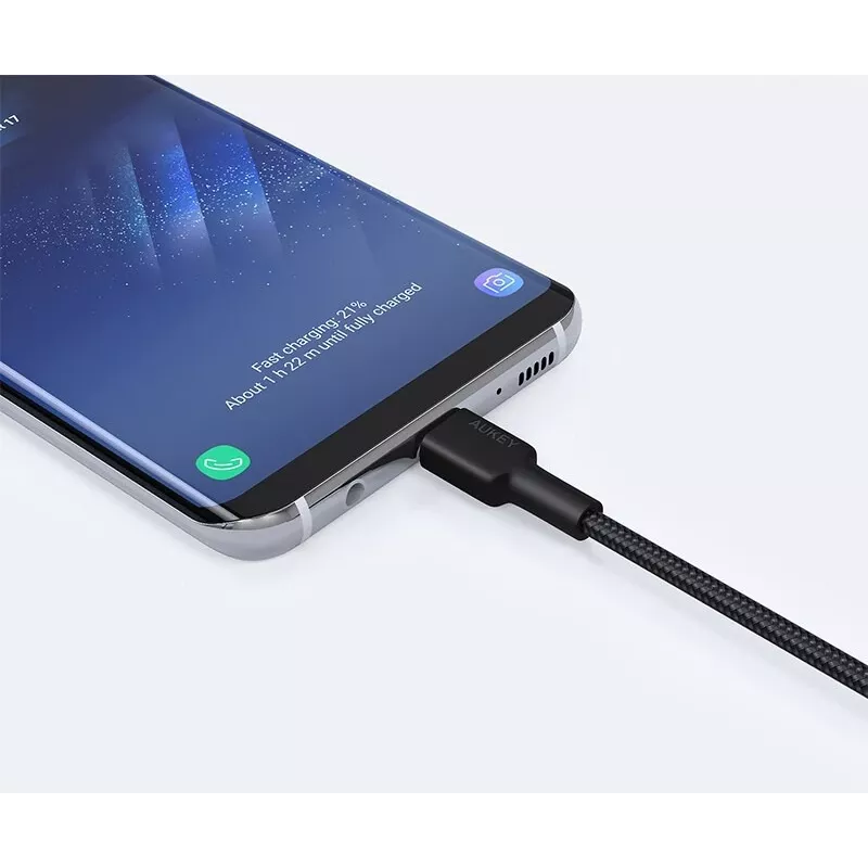 USB-C-auf-USB-A-Kabel Aukey CB-CA2, Nylongeflecht, Quick Charge 3 A, 1 m