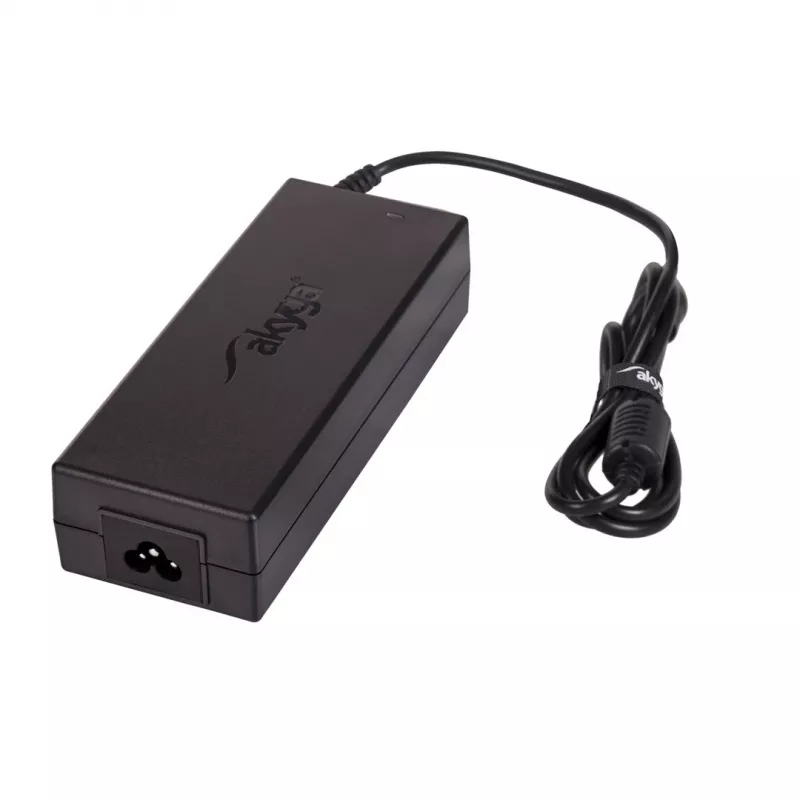 Netzteil Akyga AK-ND-57 für Laptops 19,5 V 130 W 6,7 A, Eingang 100–250 V, für den Innenbereich, schwarz