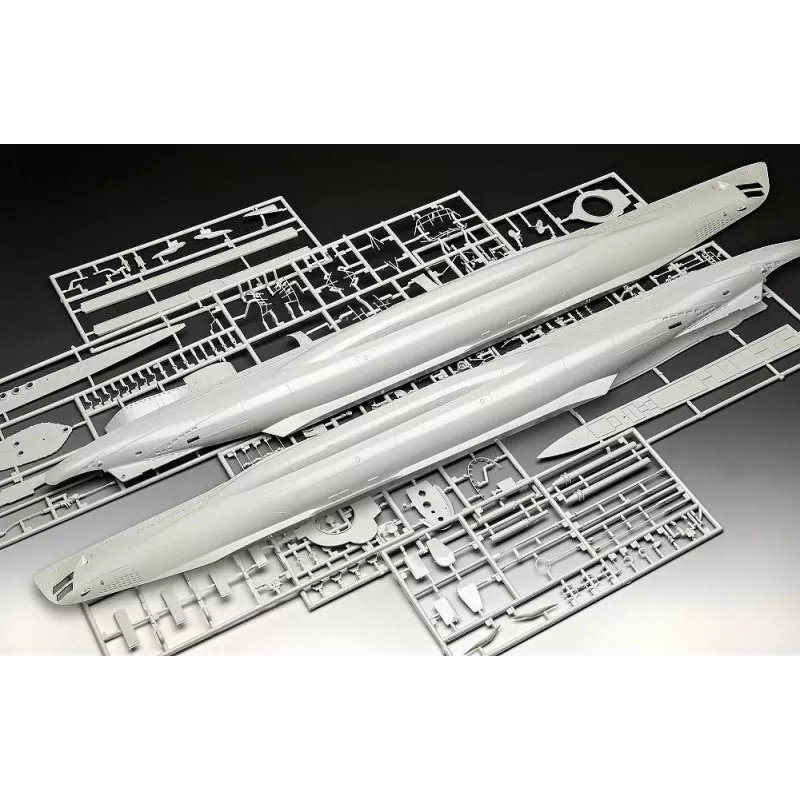 Plastikmodellbausatz REVELL Deutsches U-Boot Typ VII C/41 1:72