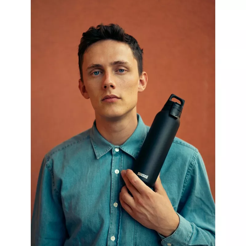 Isolierflasche SIGG 8998.10 0,55 L Schwarz Edelstahl