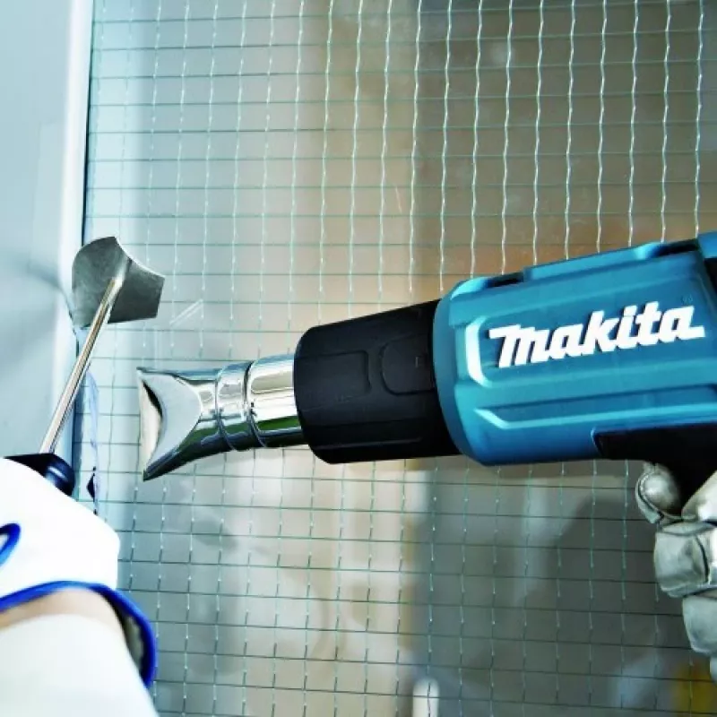 Makita 500° Heißluftpistole