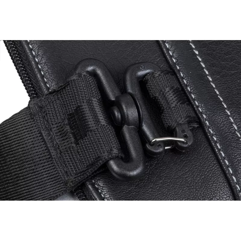 Aktenkoffer Rivacase 8930 39,6 cm (15,6 Zoll) Schwarz