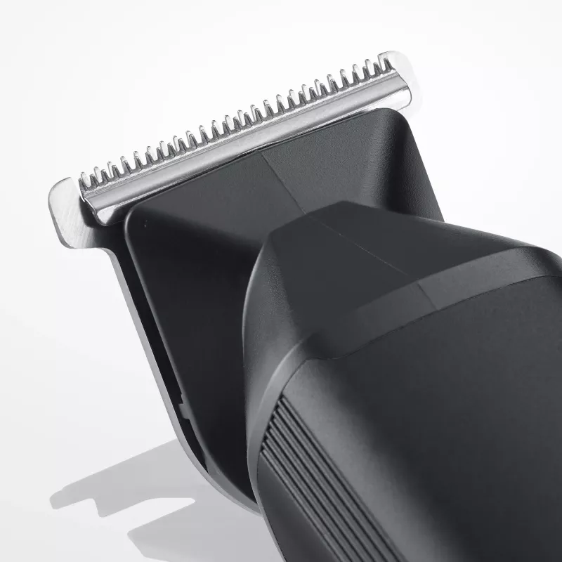 Severin HS 0710 Folienrasierer und Trimmer – wiederaufladbar, Nass- & Trockenrasur, schwarz