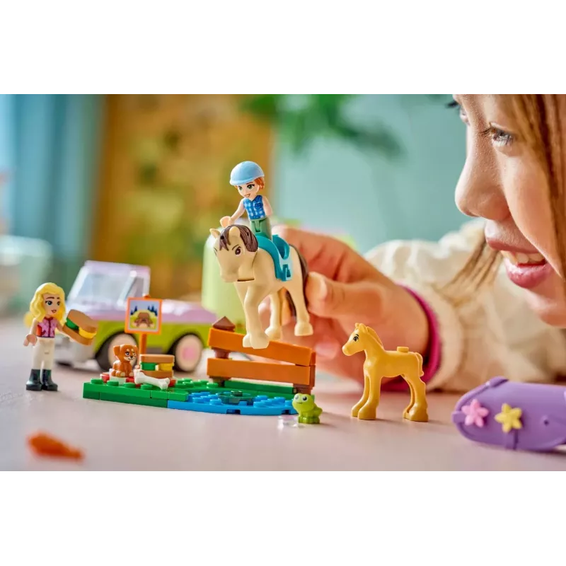 LEGO FRIENDS 42695 Pferd und Fohlen-Anhänger