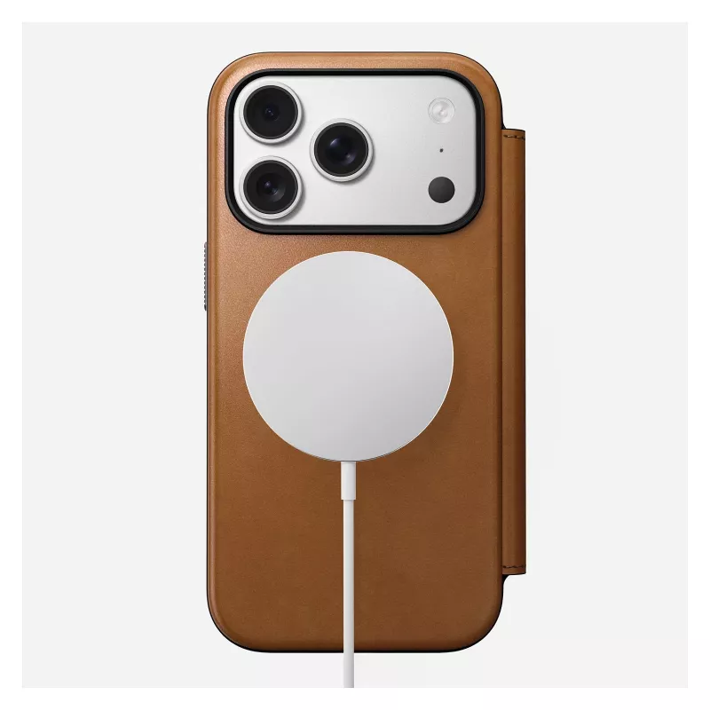 Folio-Hülle Nomad Modern Leather Folio für iPhone 17 Pro, Leder + Aluminium, 6,3 Zoll (16 cm), Tan, 3 Kartenfächer