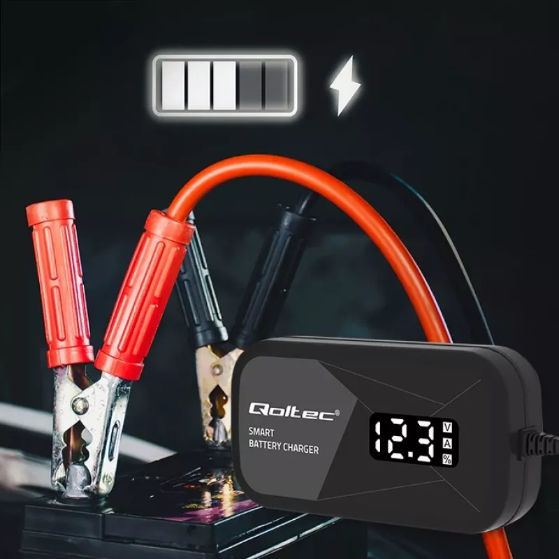 Batterieladegerät QOLTEC 52492 12V 2A mit Mikroprozessorsteuerung und Zellenregeneration