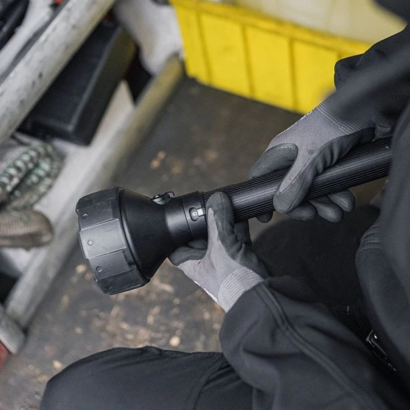 Handtaschenlampe Ledlenser P21R Schwarz wiederaufladbare LED, 1000 lm, IP68, 32700 Batterie, 1100 m Strahl
