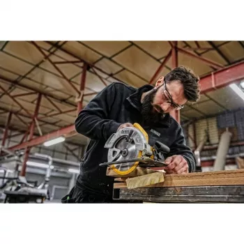 DeWALT DWE560 Handkreissäge 18,4 cm 5500 U/min 1350 W