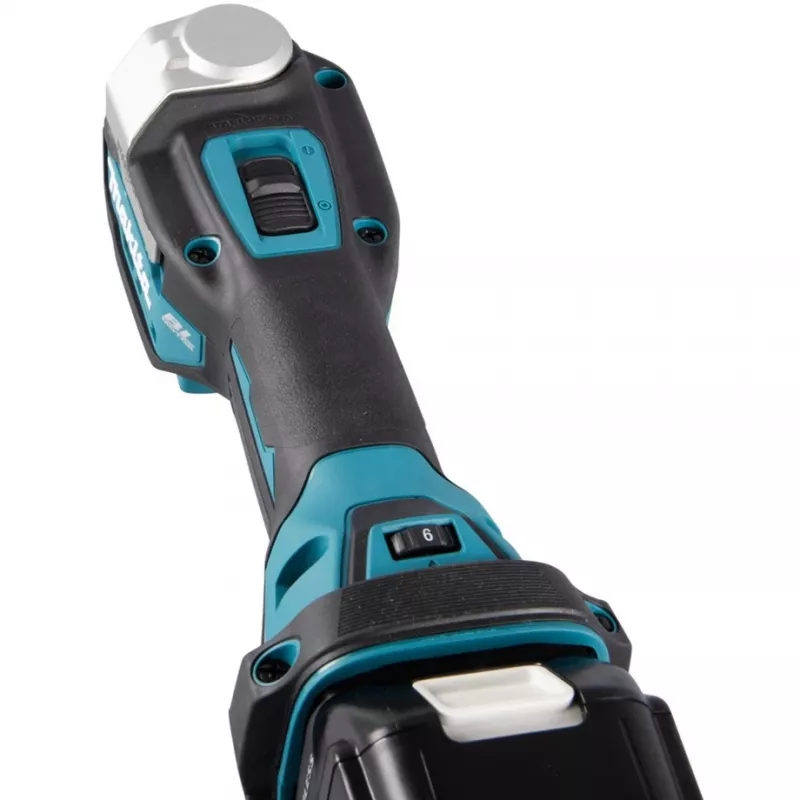 Akku-Multifunktionswerkzeug DTM52T1JX2, 18 Volt (Blau/Schwarz, Lithium-Ionen-Akku 5,0 Ah, MAKPAC)
