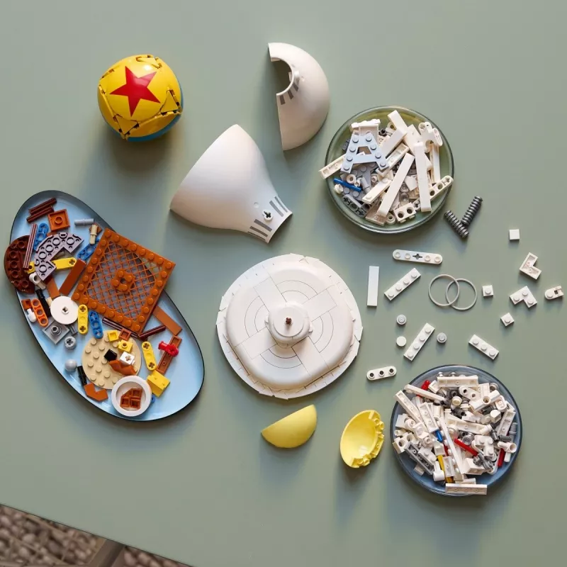 Konstruktionsspielzeug LEGO Ideas Modell 21357 — Luxo Jr., 613 Teile, 290×140×110 mm