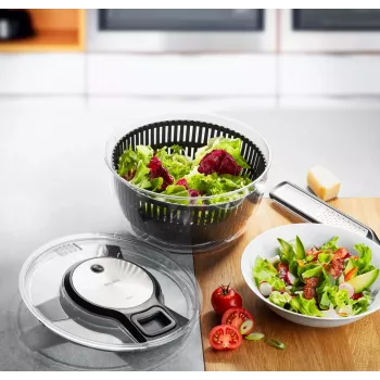Salatschleuder GEFU Speedwing 28150 — 5 L transparente Schüssel, Knopfbedienung, Kunststoffgehäuse