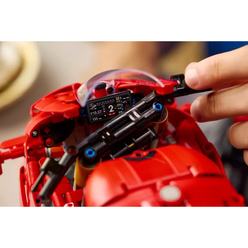 LEGO TECHNIC 42202 Ducati Panigale V4 S Motorrad