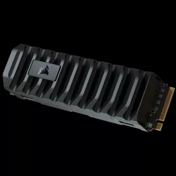 SSD-Laufwerk Corsair MP600 PRO XT 8 TB M.2 PCIe 4.0 NVMe, Kühlkörper