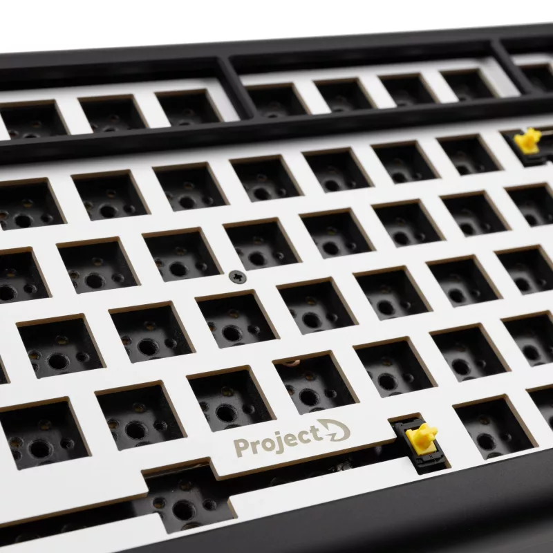 Ducky Tinker 75 Barebone Gaming-Tastatur RGB - schwarz ISO-DE - 75% Gaming-Tastatur von Ducky - Hot-Swap-fähig - Barebone-Variante ohne Switches und K