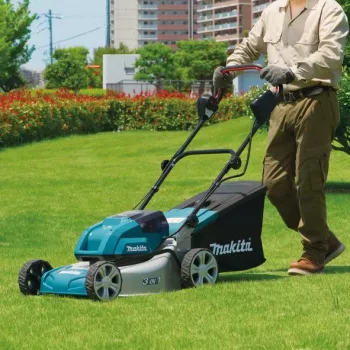 Makita DLM460Z Rasenmäher Batterie Schwarz, Blau