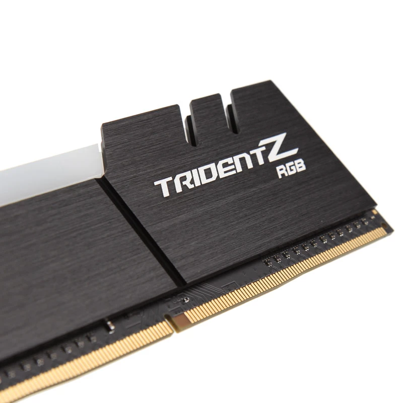 Desktop-RAM-Modul G.SKILL DDR4 16 GB (2x8 GB) 3200 MHz, 288-Pin-DIMM, 1,35 V, Kühlkörper, RGB, Dual-Channel