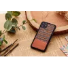 Smartphone-Hülle man and wood für iPhone 11 Pro – braunes Karomuster mit schwarzem Rand