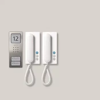 Siedle SET CA 812-2 E/W. Übertragungstechnik: Verkabelt. Produktfarbe: Edelstahl, Weiß, Platzierung: Wand (210008739-00)
