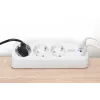 Mehrfachsteckdose DIGITUS 3-fach mit 2×USB-A und 1×USB-C, 3 AC-Steckdosen Typ E/F, 1,5 m Kabel, weiß