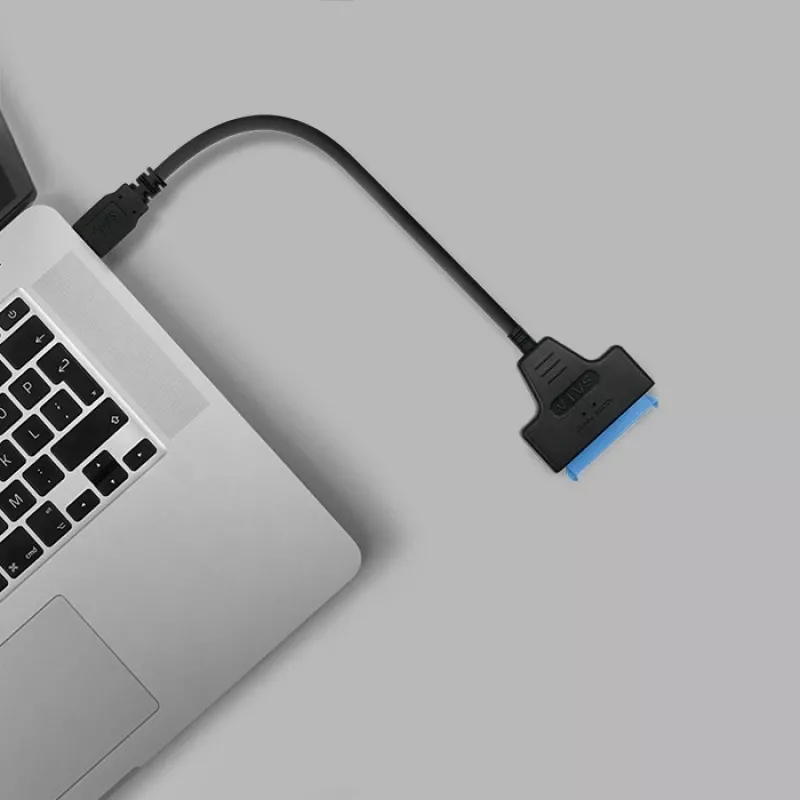 Adapter QOLTEC 51855 — externer M.2 NVMe/NGFF auf USB 3.0 Adapter, 10 Gb/s, für 2,5 Zoll/M.2 Laufwerke, schwarz