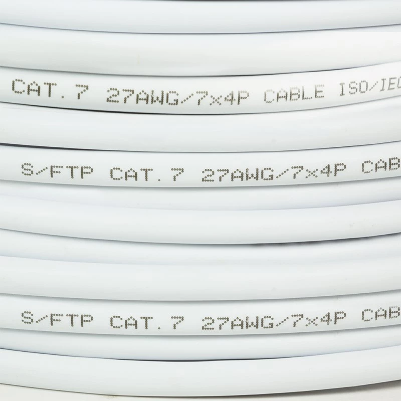 Netzwerkkabel LogiLink CPV0042 S/FTP Cat7 305 m Weiß