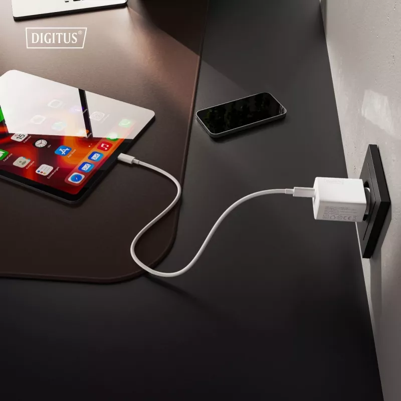 AC Indoor USB GaN Ladegerät DIGITUS DA-10301 — 30W, 1× USB-C, 1× USB-A, 100–240V, weiß