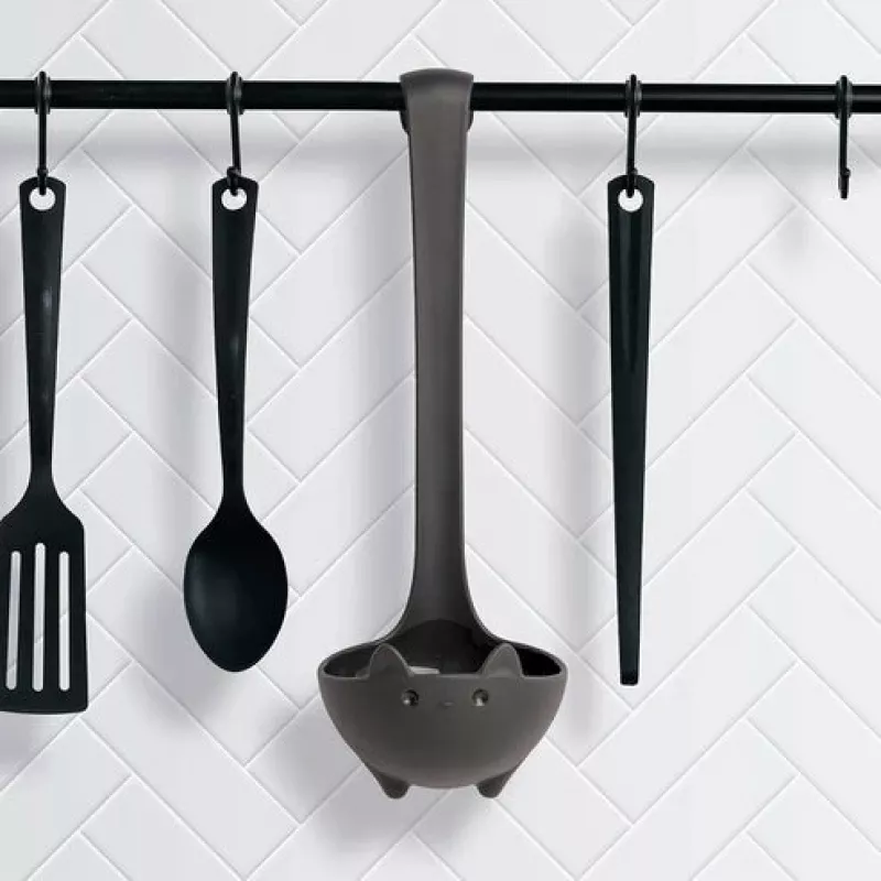 Soup-Ladle Ototo Design Katie Schwarz Länge 165,1 mm Breite 96,5 mm Höhe 271,7 mm