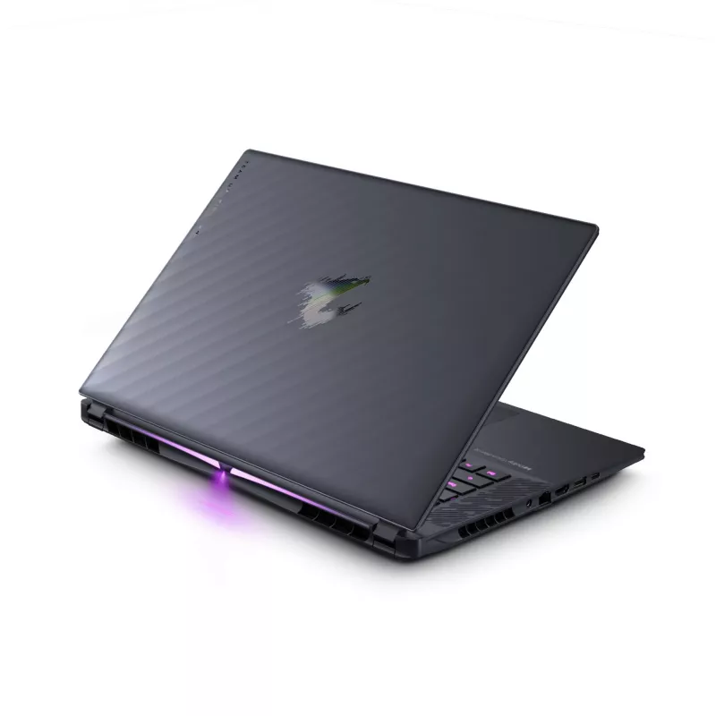 Laptop Gigabyte ELITE 16 2025 Ultra 9 16 Zoll 32GB 1TB RTX 5070 W11P
