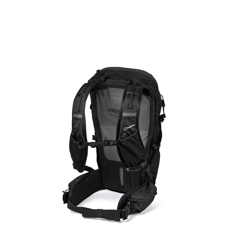 Herrenjacke Berghaus Prism PT InterActive Jacket Größe M mit Remote Hike 23L Rucksack, Damenrucksack schwarz