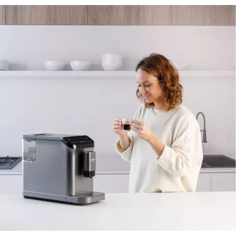 Espressomaschine Taurus Accento Latte vollautomatisch, integriertes Mahlwerk, 1,5 L Wassertank, Kaffeebohneneingabe