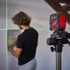 Laser-Nivelliergerät Einhell TC-LL 2 G — selbstnivellierendes grünes Kreuz und 360°-Linie
