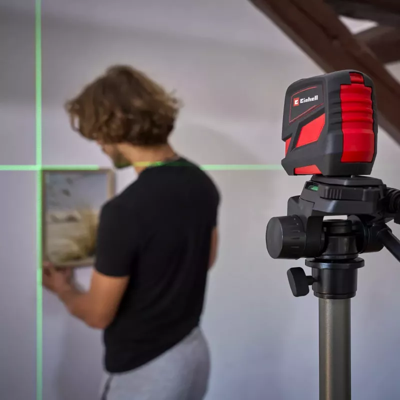 Laser-Nivelliergerät Einhell TC-LL 2 G — selbstnivellierendes grünes Kreuz und 360°-Linie