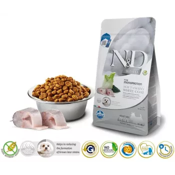 Trockenfutter für Hunde Farmina N&D Sea Bass Spirulina Fennel Adult Mini 2 kg — Fischrezeptur für kleine ausgewachsene Hunde, 23 % Protein, 18 % Fett