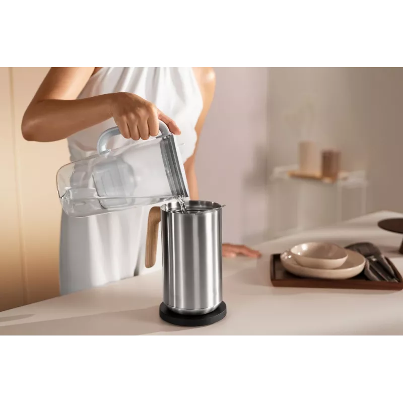 Wasserfilter-Karaffe BRITA Glass+1 Maxtra Pro grau, 2,4 L Gesamt / 1,5 L gefiltert, Maxtra Pro PP Filter