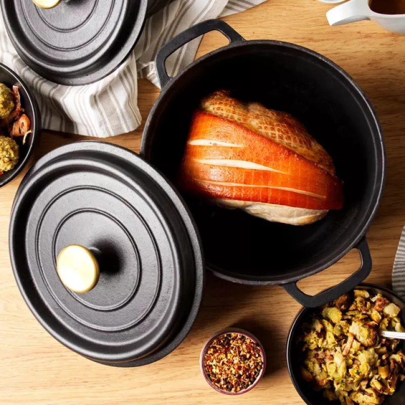 Gusseiserner Schmortopf Russell Hobbs 24 cm, schwarz