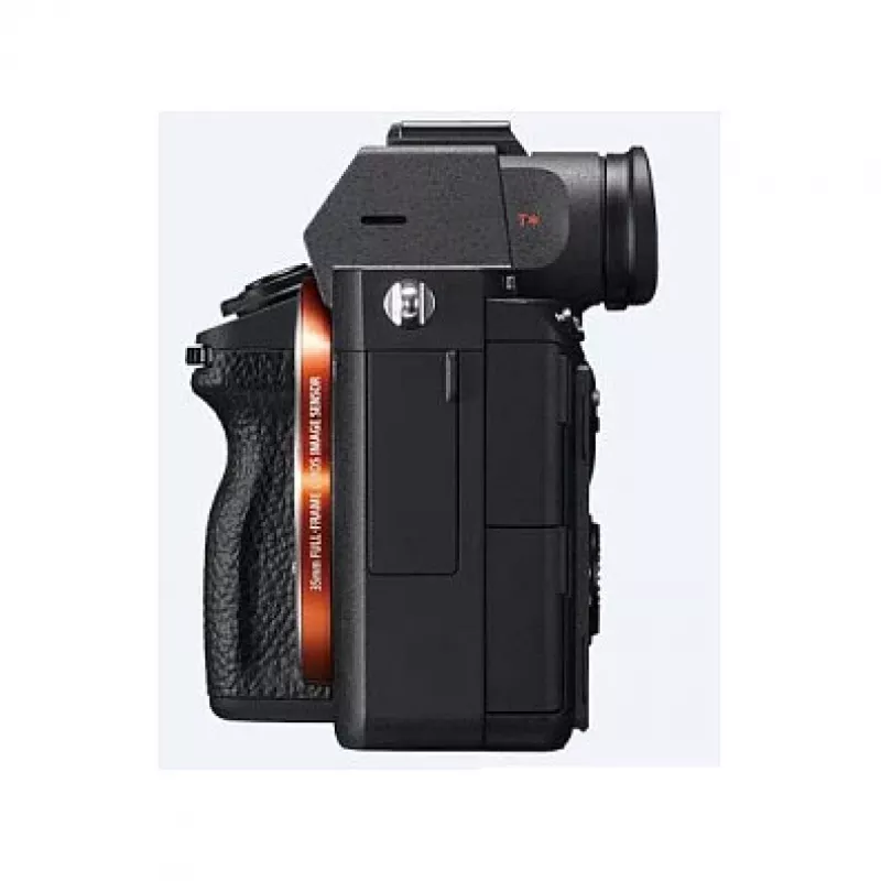 Sony α 7 III + 28–70 mm MILC 24,2 MP CMOS 6000 x 4000 Pixel Schwarz