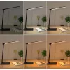 LED-Schreibtischlampe Aukey LT-T10 12W 3000–6500K — einstellbare Farbtemperatur, schwarz