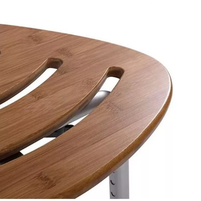Bade- und Duschhocker aus Holz