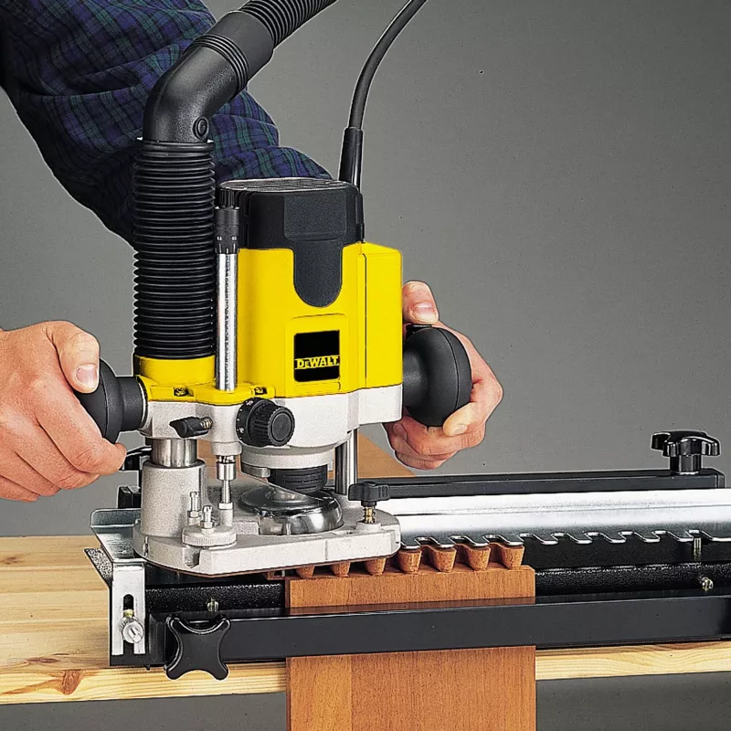 Schwalbenschwanzfräser DeWALT DW622KT