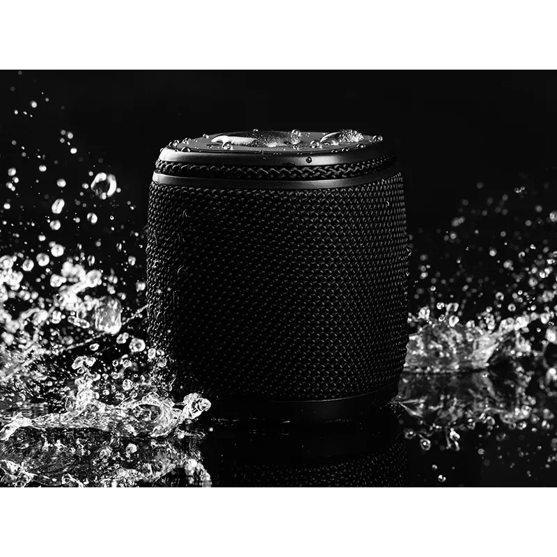 Tragbarer Stereolautsprecher TRACER Splash S (Bluetooth 5.1, 5 W RMS, IPX5, 6 h Akku) Schwarz