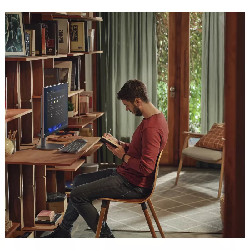 HP OmniStudio X 27-cs1077ng 27 Zoll FHD Touch All-in-One PC, Intel Core Ultra 7 256V, 16 GB RAM, 1 TB SSD
