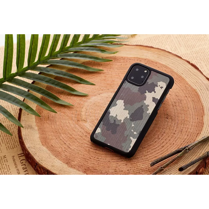 Smartphone-Hülle man and wood für iPhone 11 Pro Max — Tarnung Schwarz