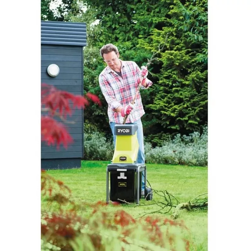 Ryobi RSH2545B Gartenhäcksler 2500 W 40 L Messer