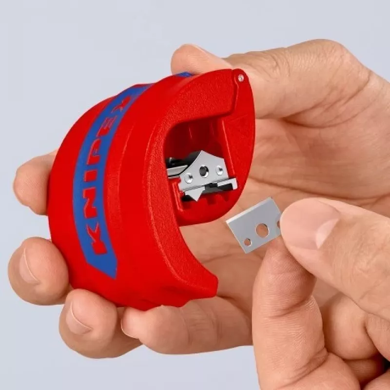 KNIPEX manueller Rohrschneider für PVC und Dichtmuffen