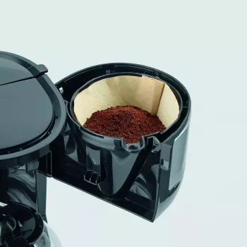 Filterkaffeemaschine SEVERIN KA 4808 — 4 Tassen, 750 W, Glaskanne, Edelstahlgehäuse, Tropfstopp